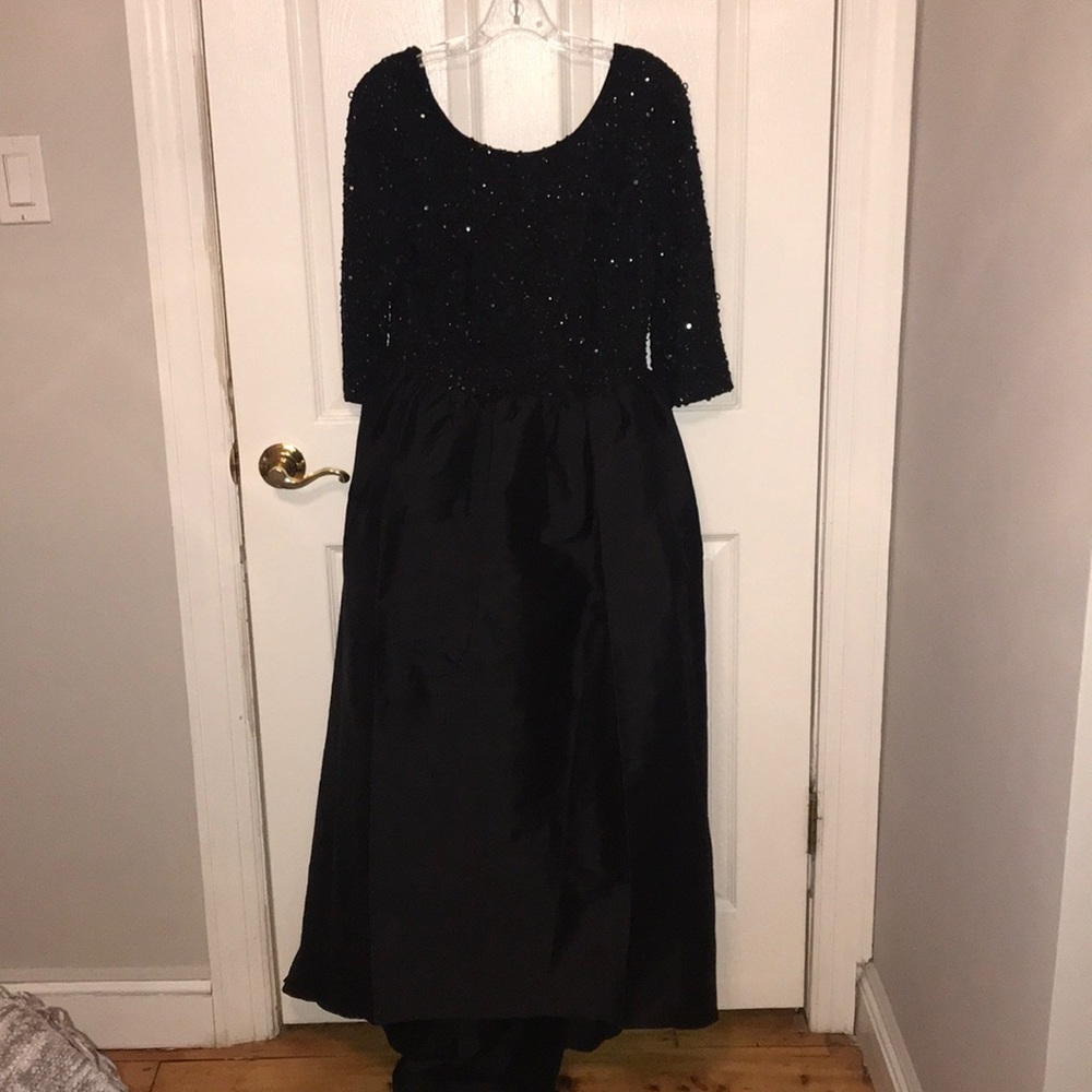 Adrianna Papell Gown